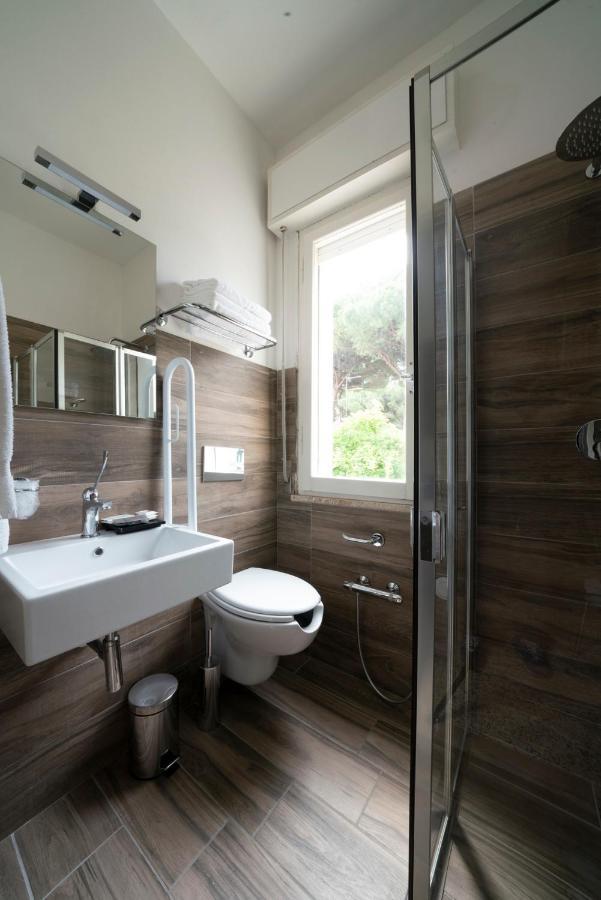 Hôtel Alta Marea à Milano Marittima Extérieur photo