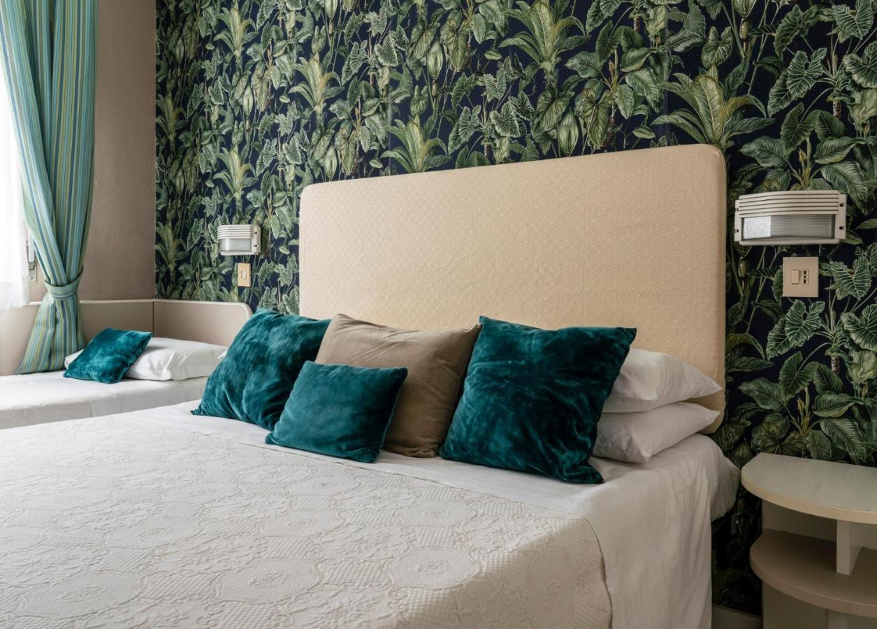 Hôtel Alta Marea à Milano Marittima Extérieur photo