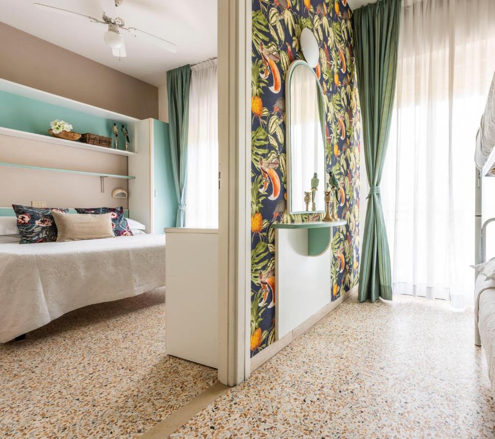Hôtel Alta Marea à Milano Marittima Extérieur photo