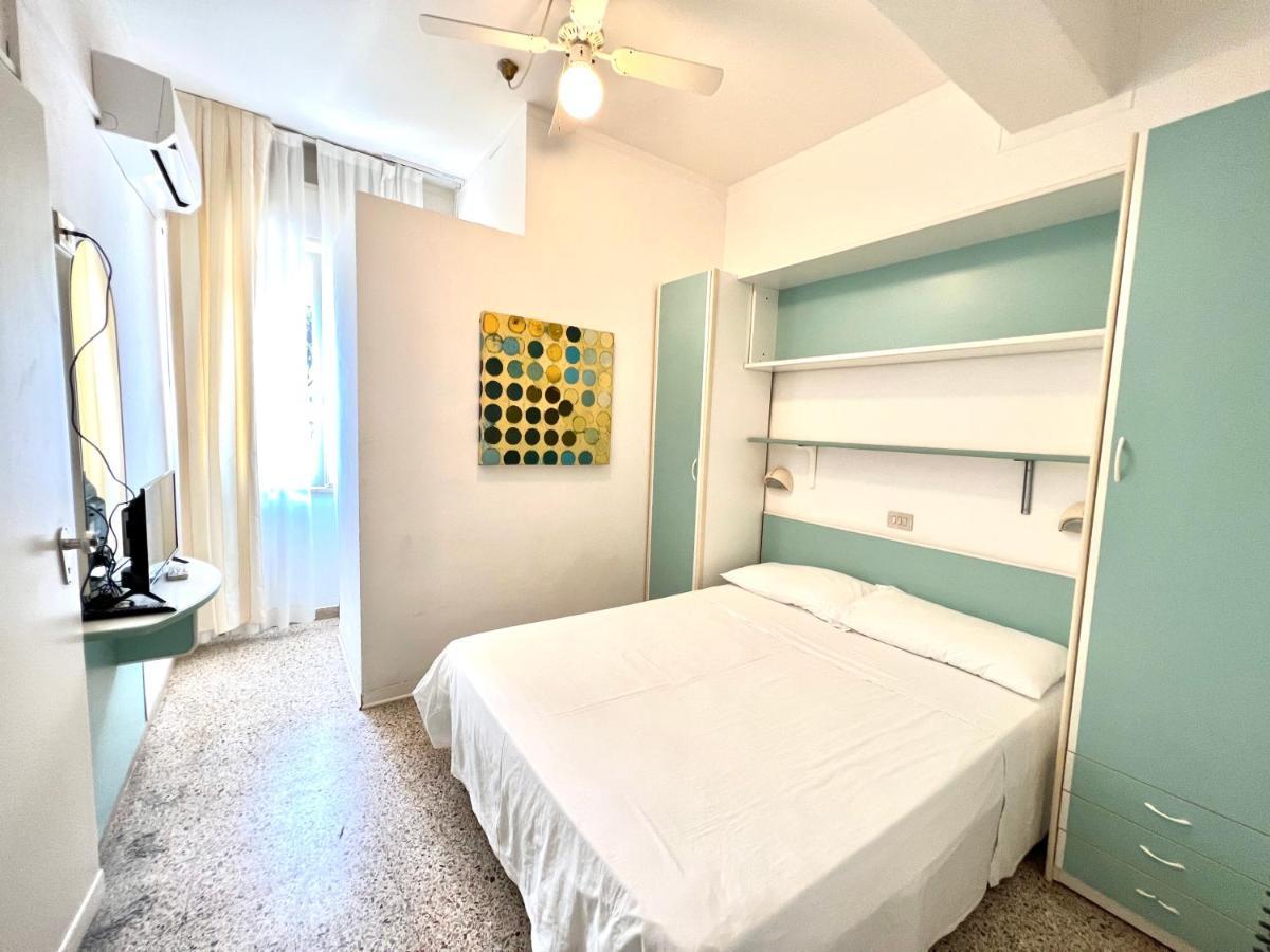 Hôtel Alta Marea à Milano Marittima Extérieur photo